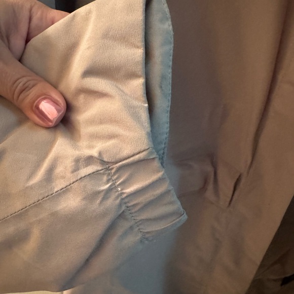 The North Face City Breeze Insulated Parka - Picture 12 of 15